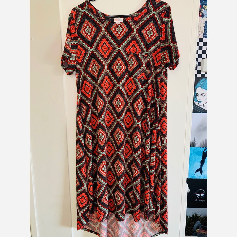 Short Sleeved Geometric Pattern Dress
